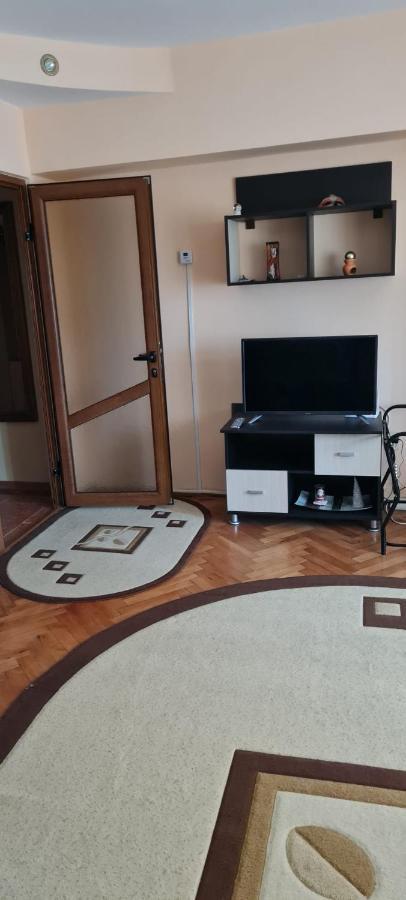 Apartament Cu 2 Camere Spatioase In Centrul Orasului - Andrei Brăila Extérieur photo